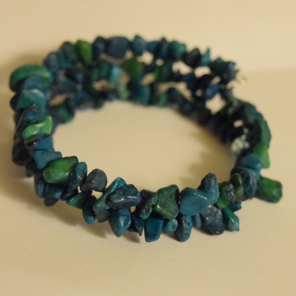 Dark turquoise chip bracelet - Picture 1 of 4